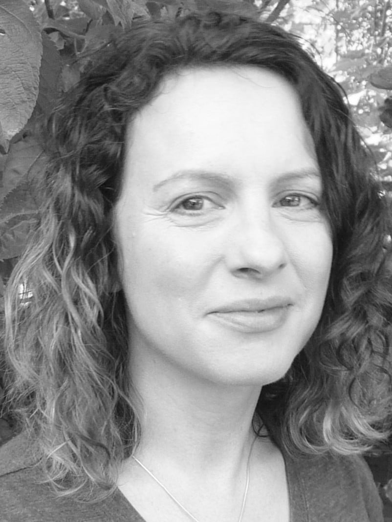 Ways to See a Ghost by Emily Diamand Ways to See a Ghost by Emily Diamand