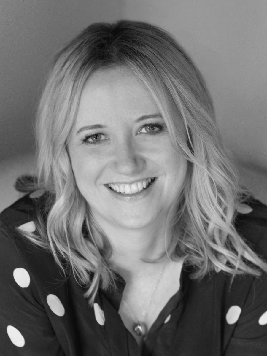 Laura Facebook, Instagram, Twitter [Profiles]