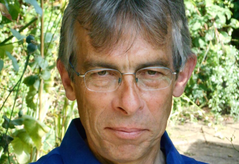 Author Chris Arthur