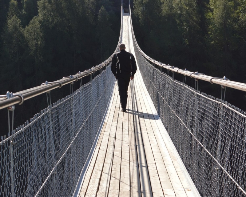 Bridge crossing