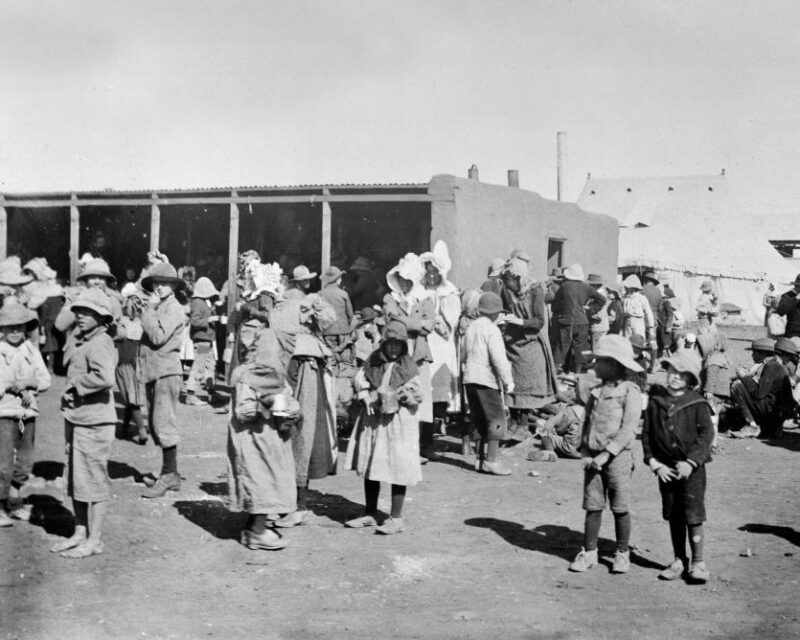 Boer civilians in concentration camp