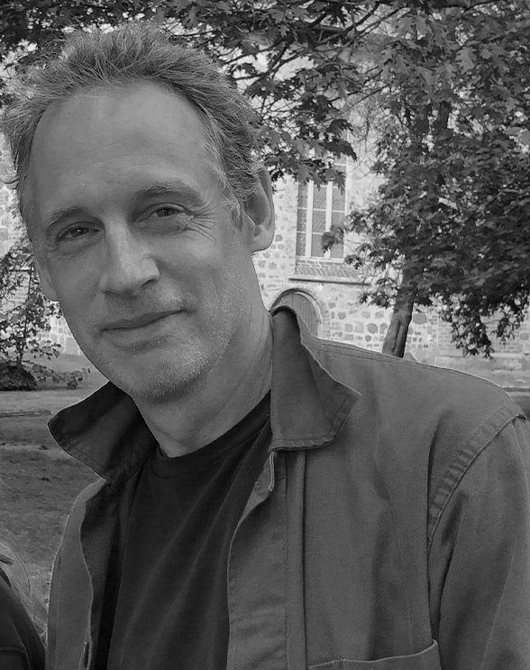 Alexander Masters
