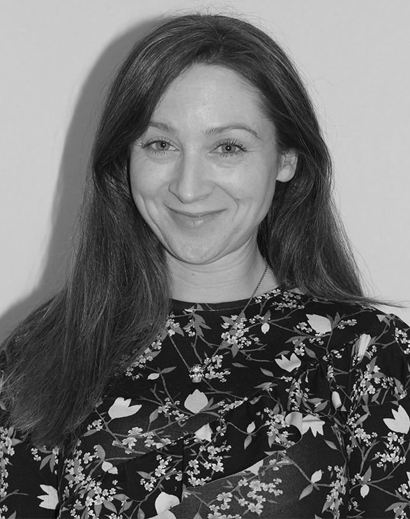 Niki Mackay
