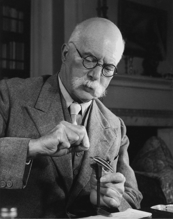 Arthur Ransome by John Gay. © National Portrait Gallery