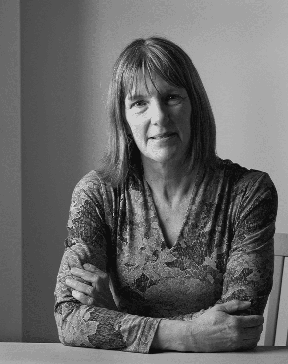 Kathleen Jamie credit Robin Gillanders
